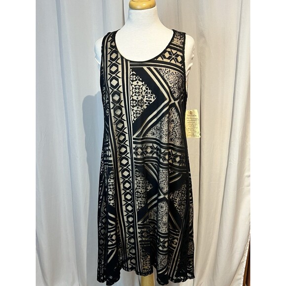 One World NWT Hi-Low Dress Aztec Print Large Black & Tan 2 Layer Print Women NEW - Picture 1 of 4